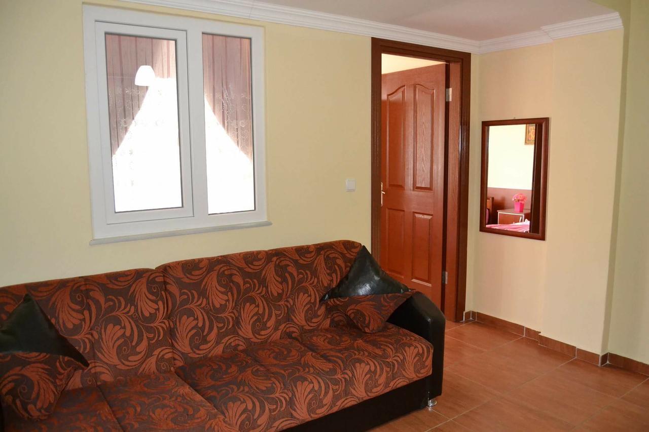 Manyas Suit Motel Авса-Адаси Экстерьер фото